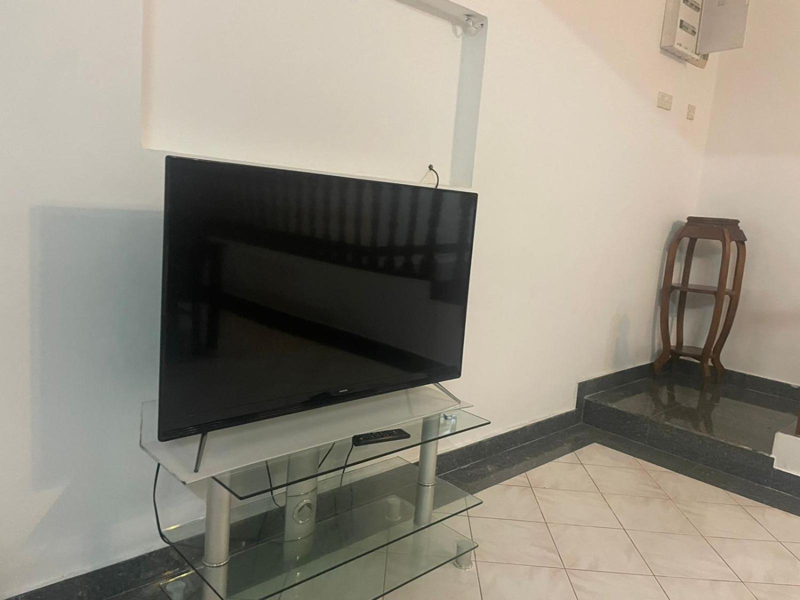 ホテル Mila Boutique Airport シーダワ エクステリア 写真